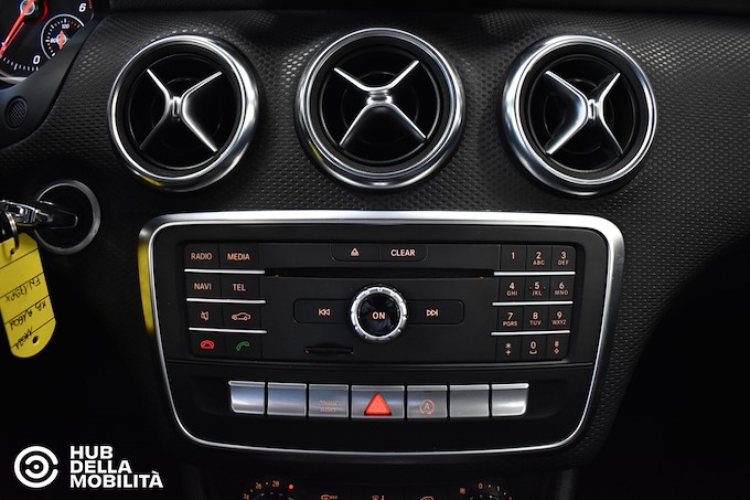 MERCEDES-BENZ A 160 d Automatic Executive